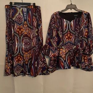 2 piece skirt set by Ashro